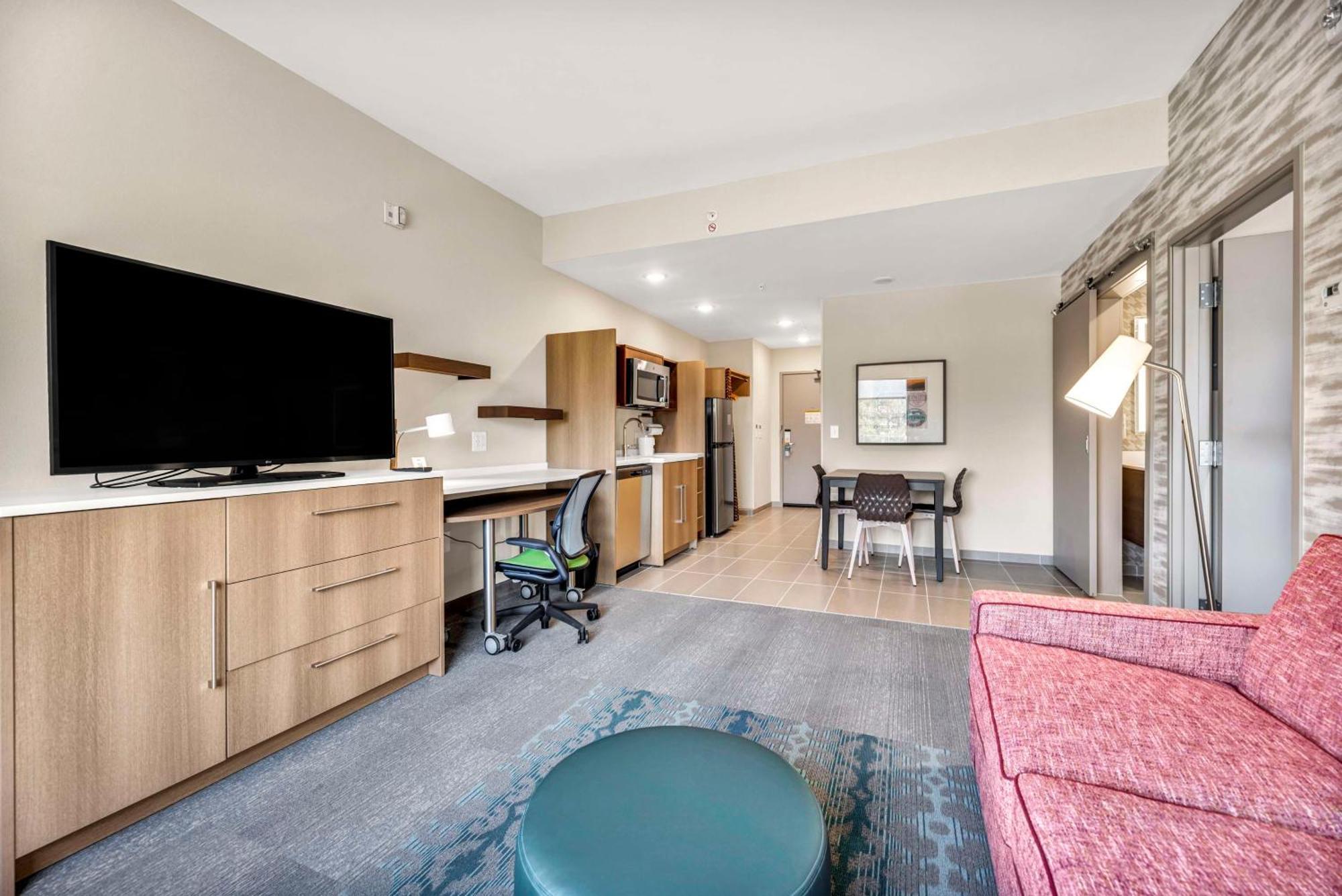 Home2 Suites By Hilton Raleigh West Lenovo Center Eksteriør billede