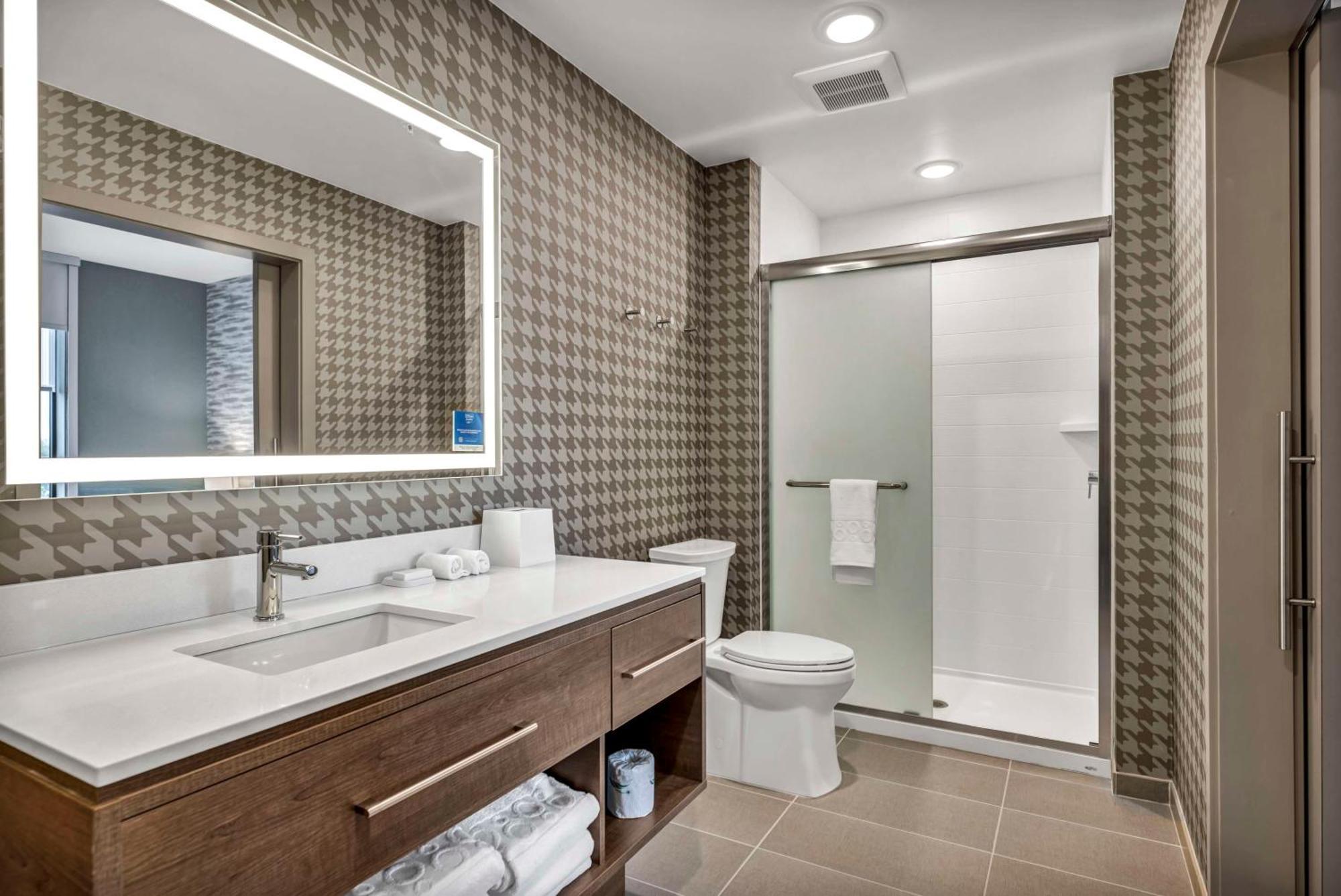 Home2 Suites By Hilton Raleigh West Lenovo Center Eksteriør billede